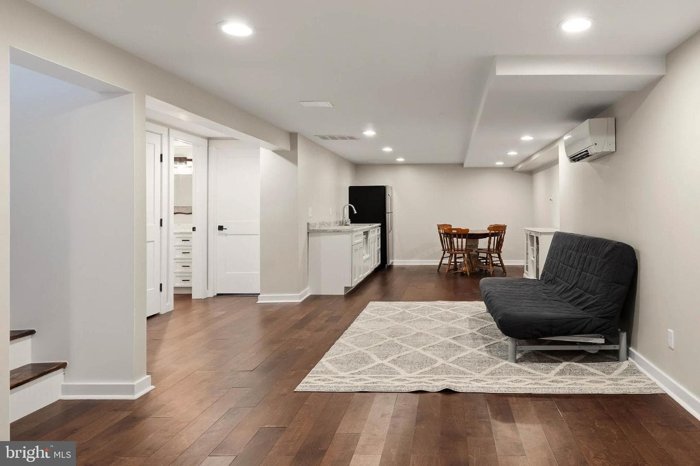 7 Glenbrook Drive photo 25