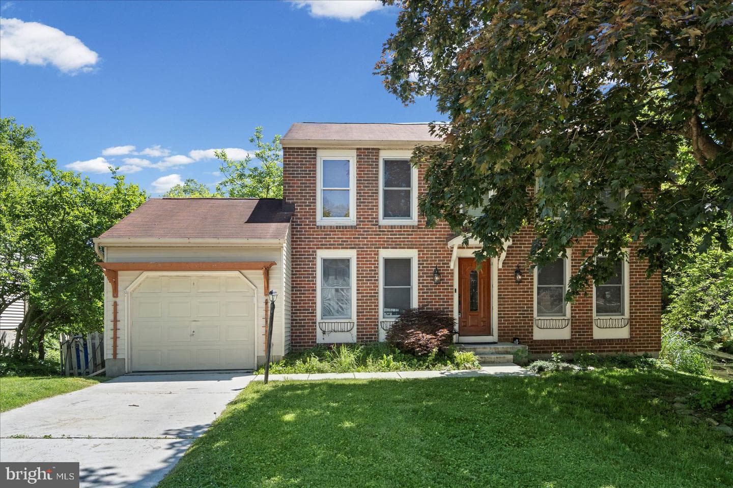 2 Topwood Court photo 3