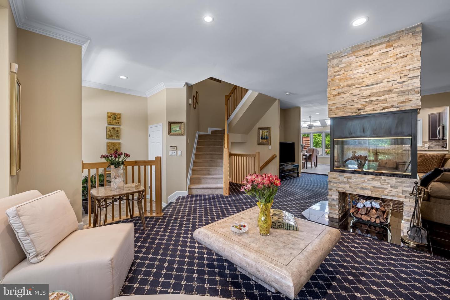 9 Hurdleford Ct photo 4