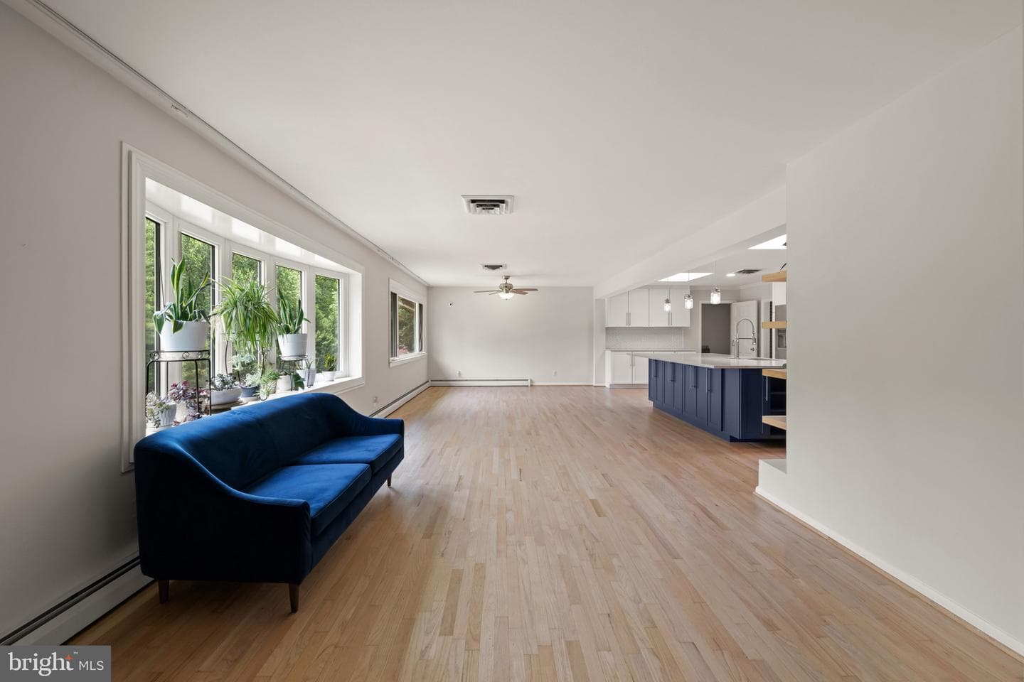 6 Rainbow Court photo 13
