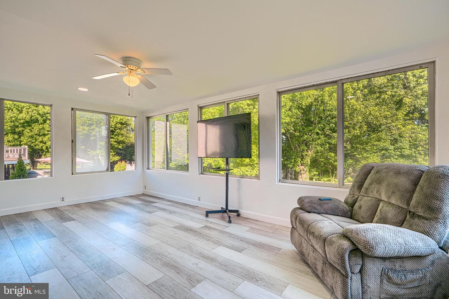 9808 Forge Park Road photo 17