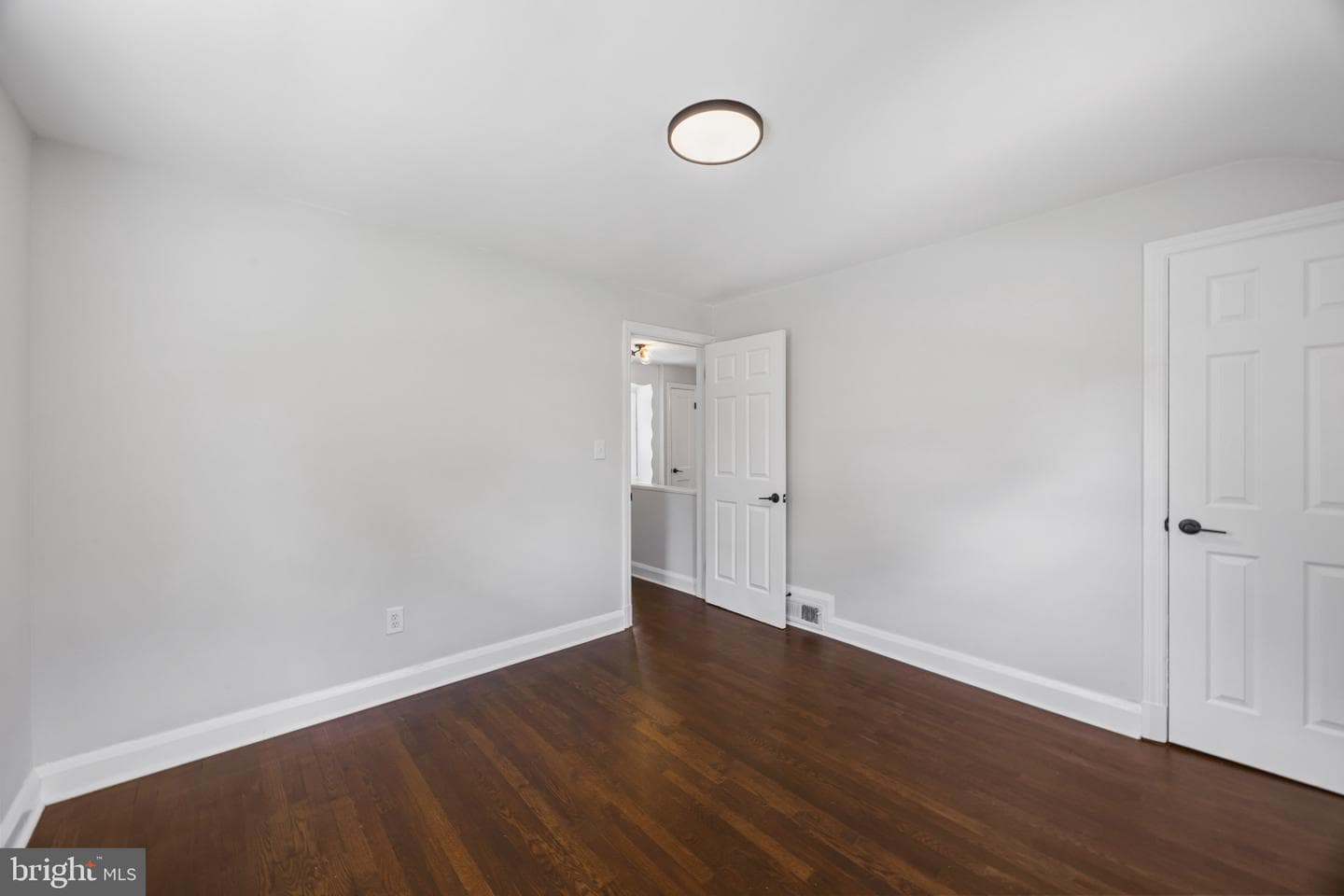 6506 Beverly Road photo 29