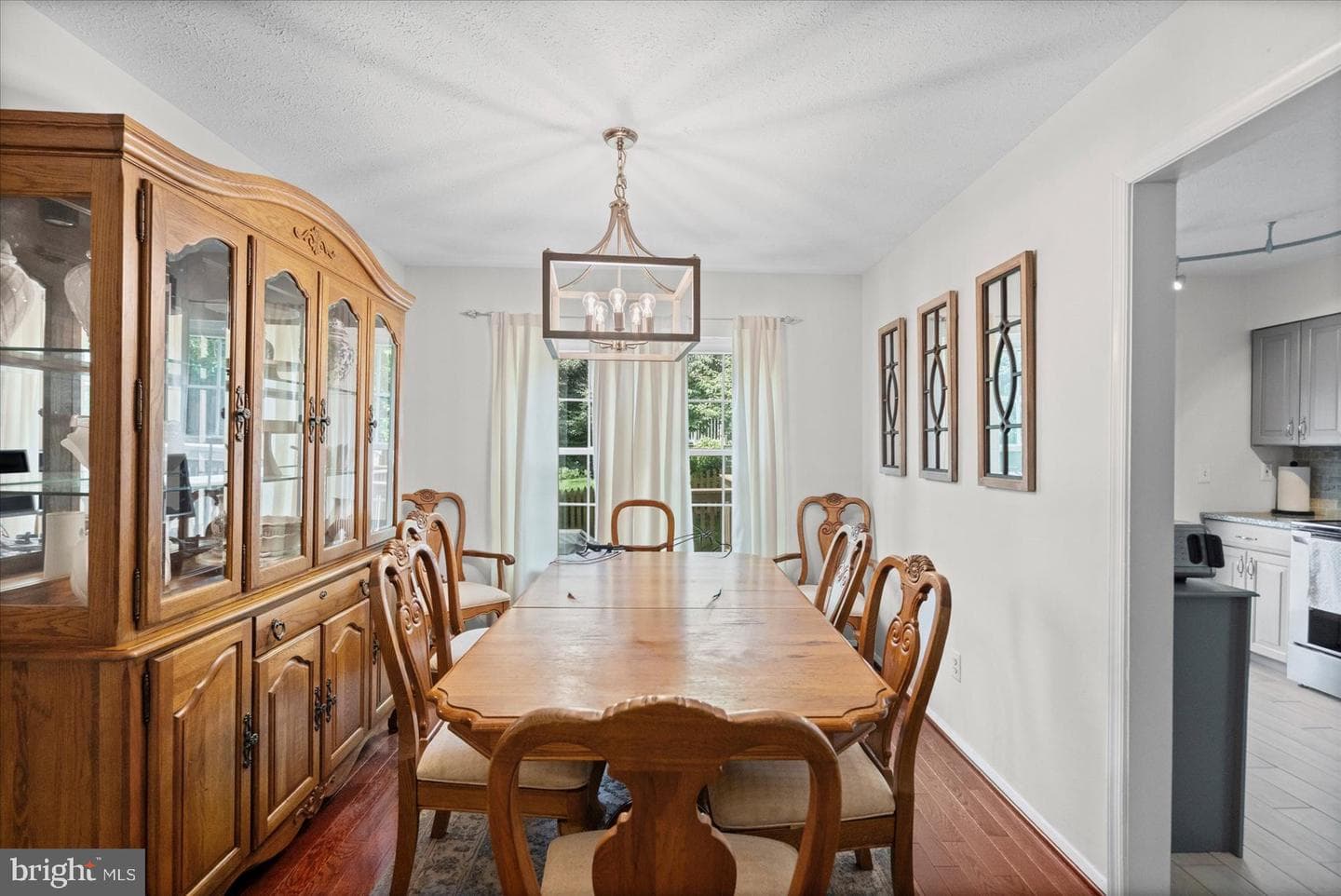 70 Stone Park Place photo 11