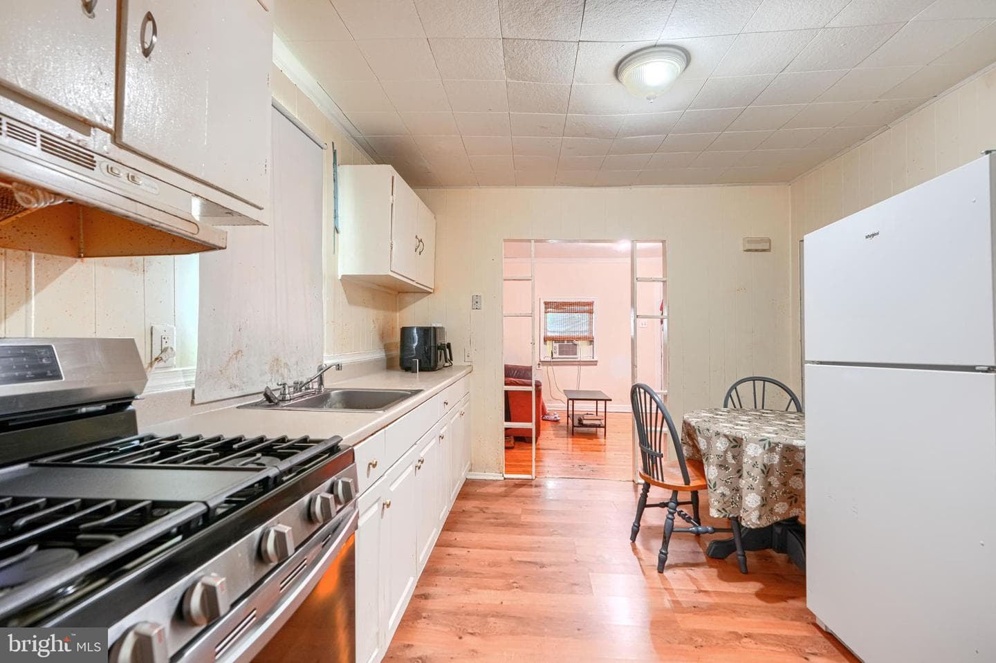 502 Grovethorn Road photo 9