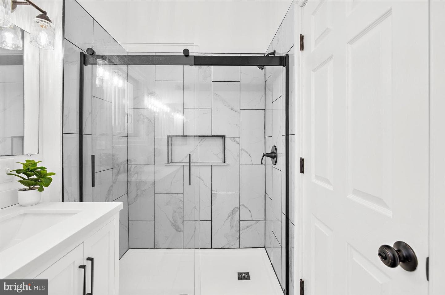 3800 Edgewater Place photo 27