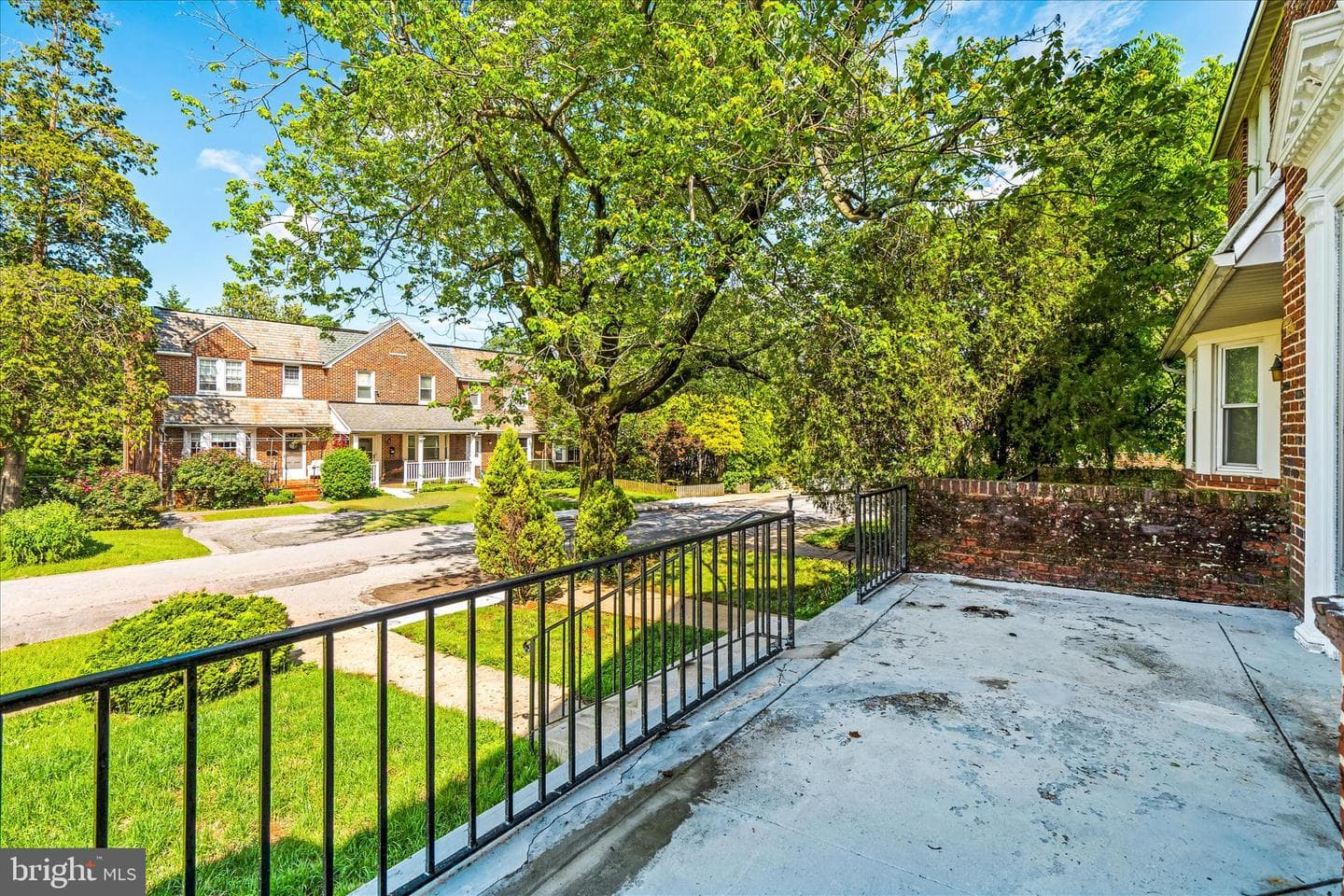 18 N Symington Avenue photo 4