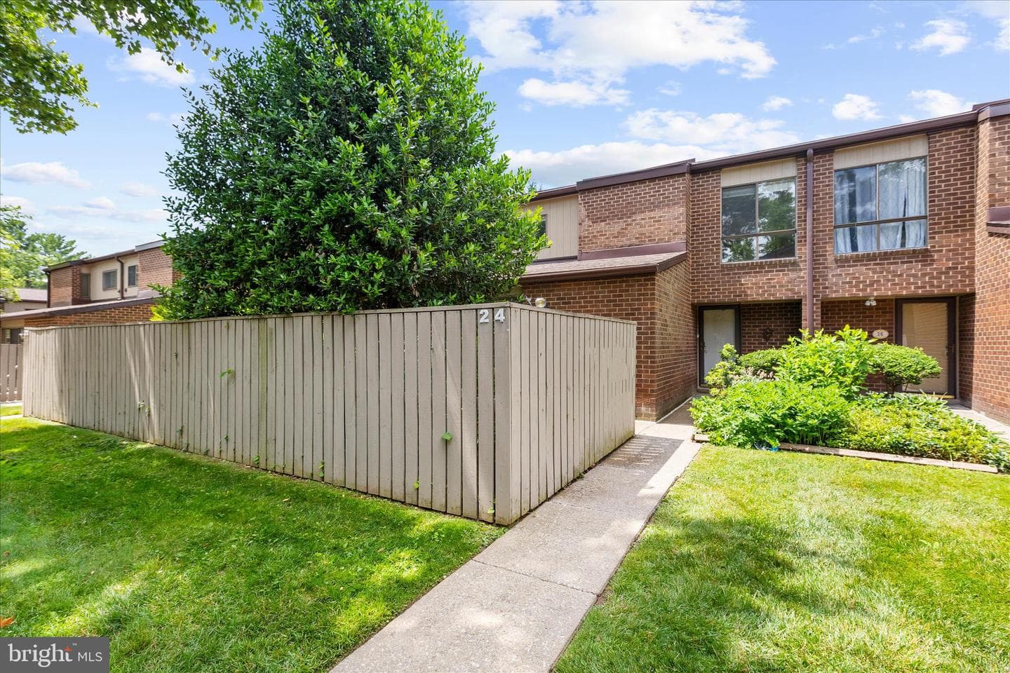 24 Fencepost Court #g