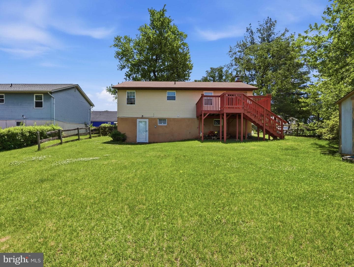 1220 Kent Avenue photo 27