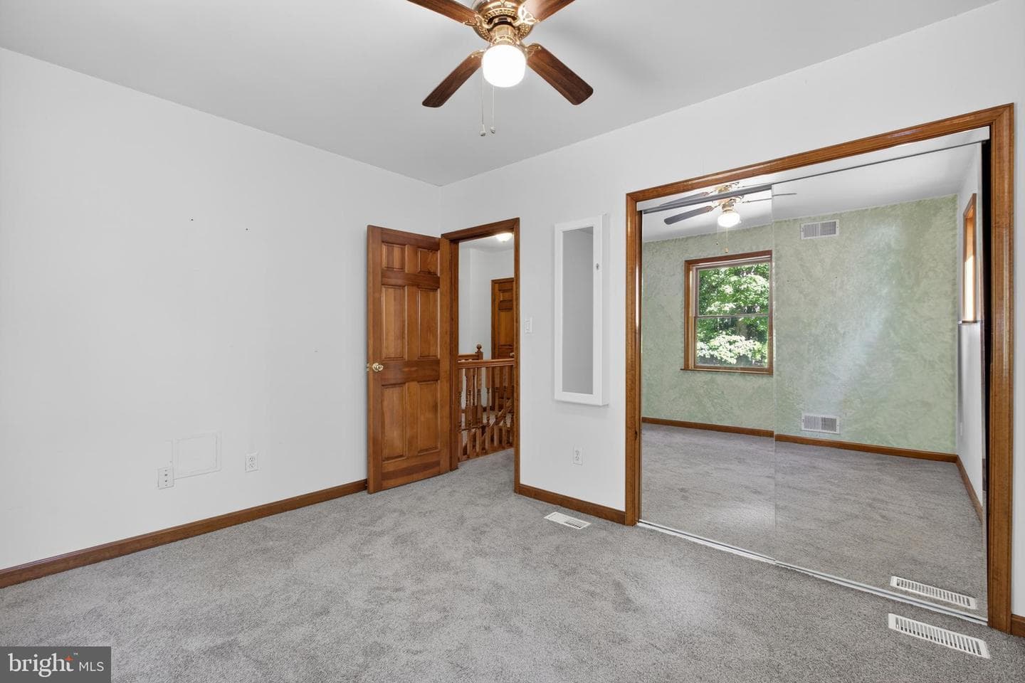 10 Brook Valley Court photo 34