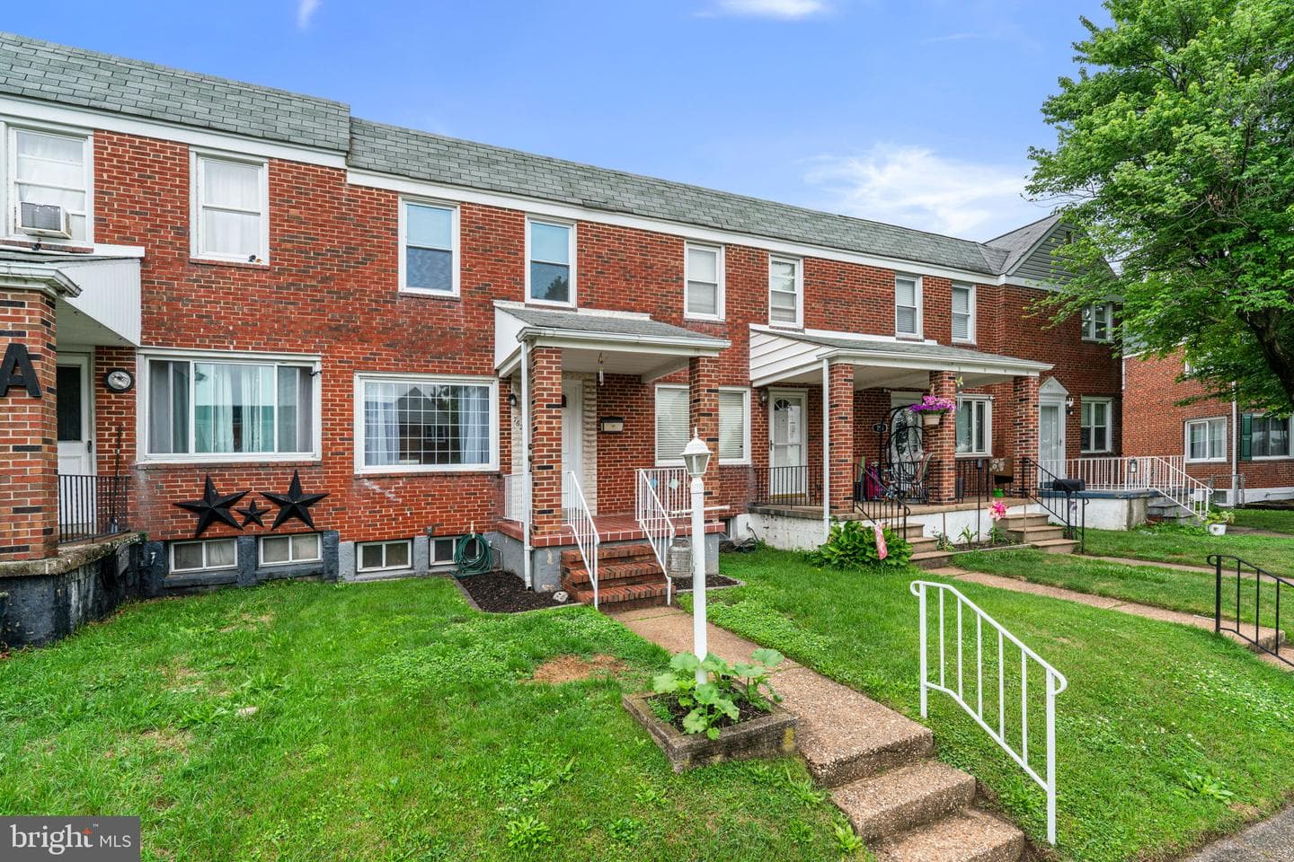 762 Fulbrook Road photo 3