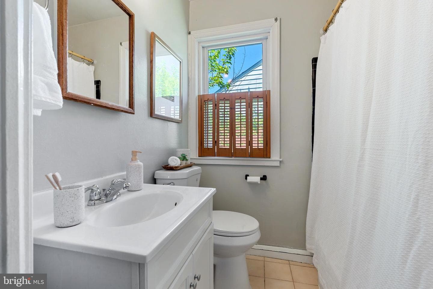 8324 Ridgely Oak Road photo 21