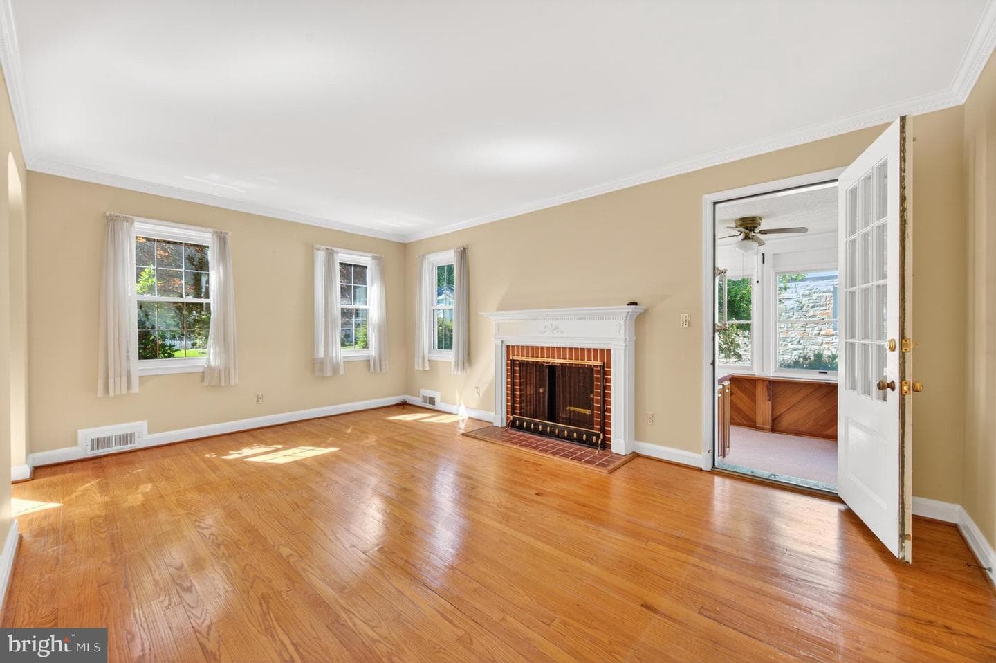 506 Dogwood Lane photo 8