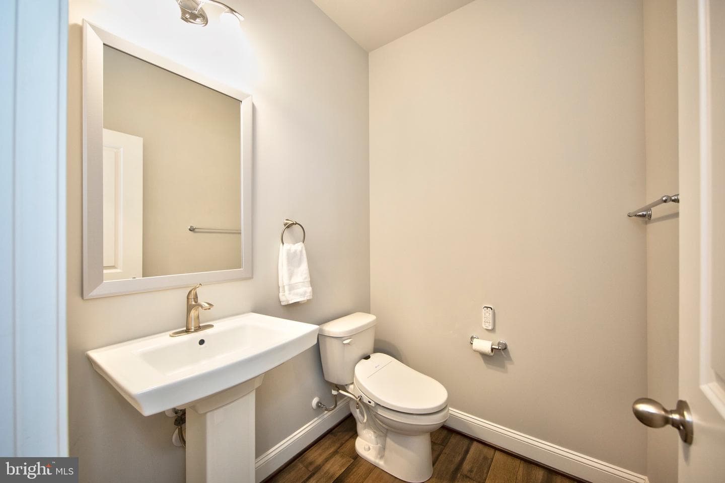 20 Jefferson Avenue photo 18