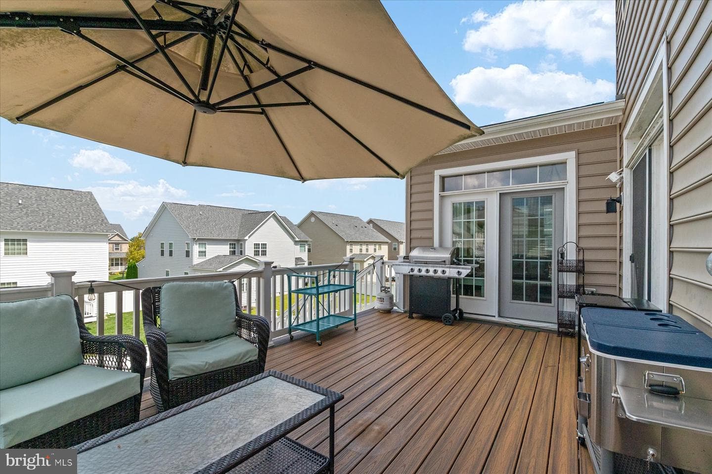 512 Whinstone Drive photo 17