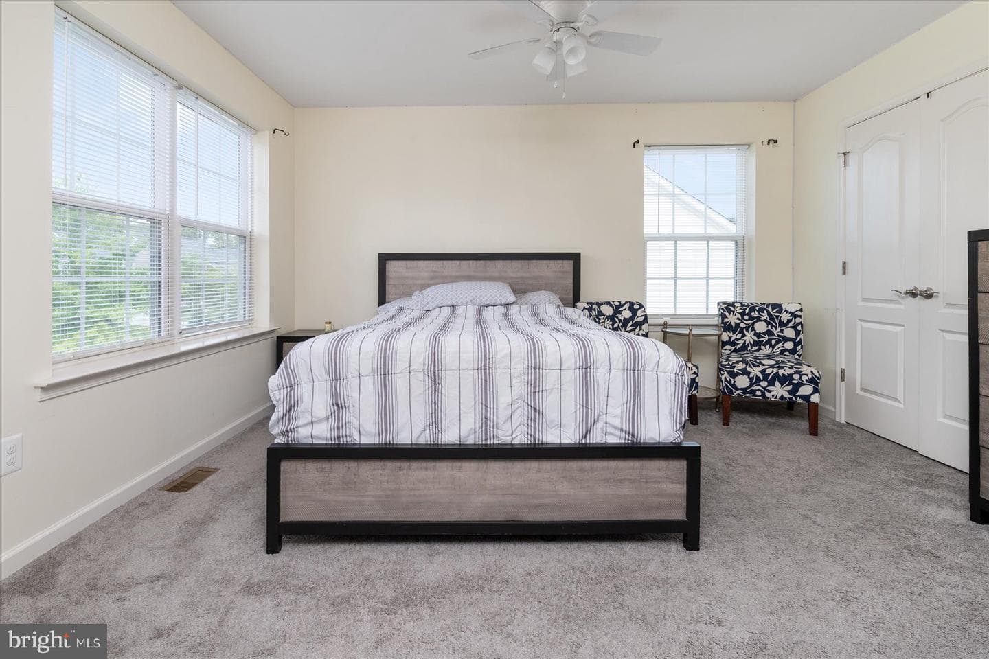 512 Whinstone Drive photo 29