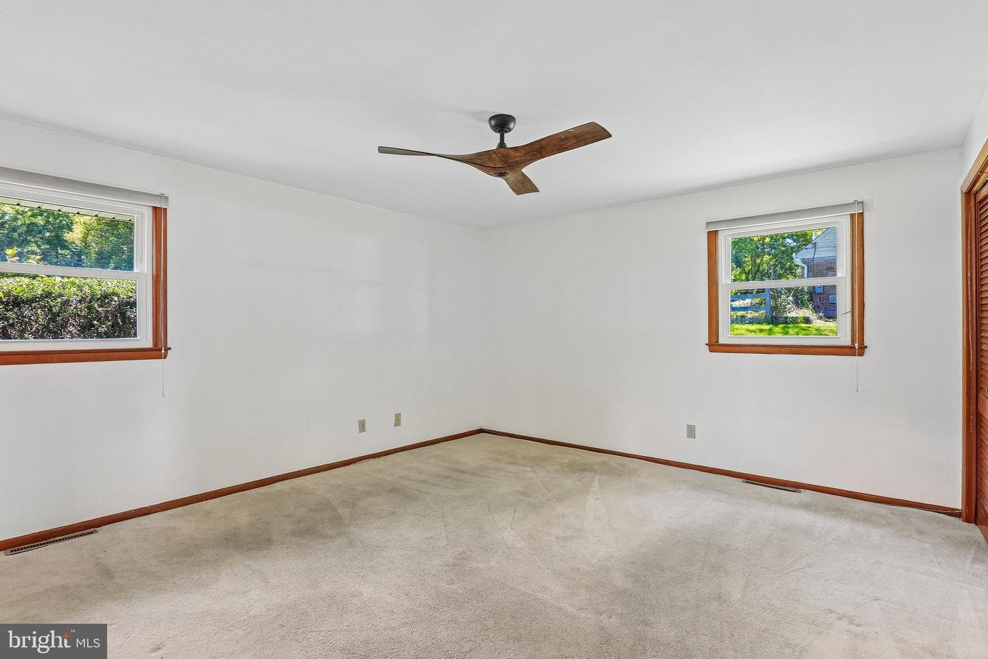 1203 Nuwood Drive photo 14