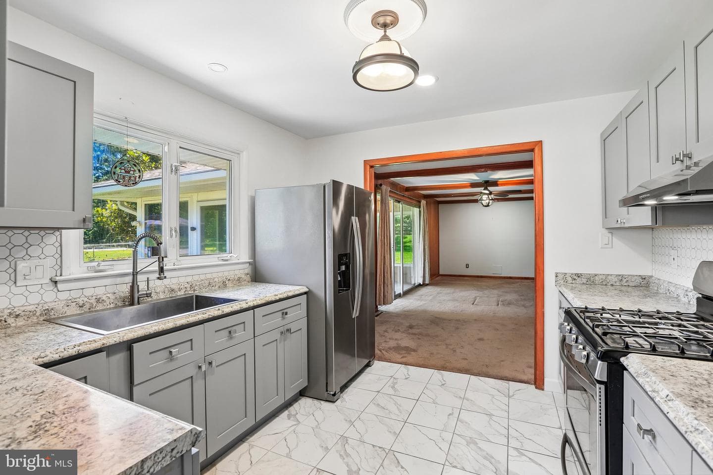 1203 Nuwood Drive photo 8
