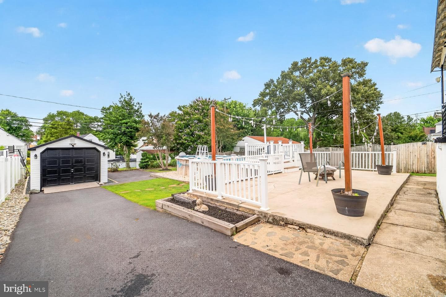 7426 Kenlea Avenue photo 33