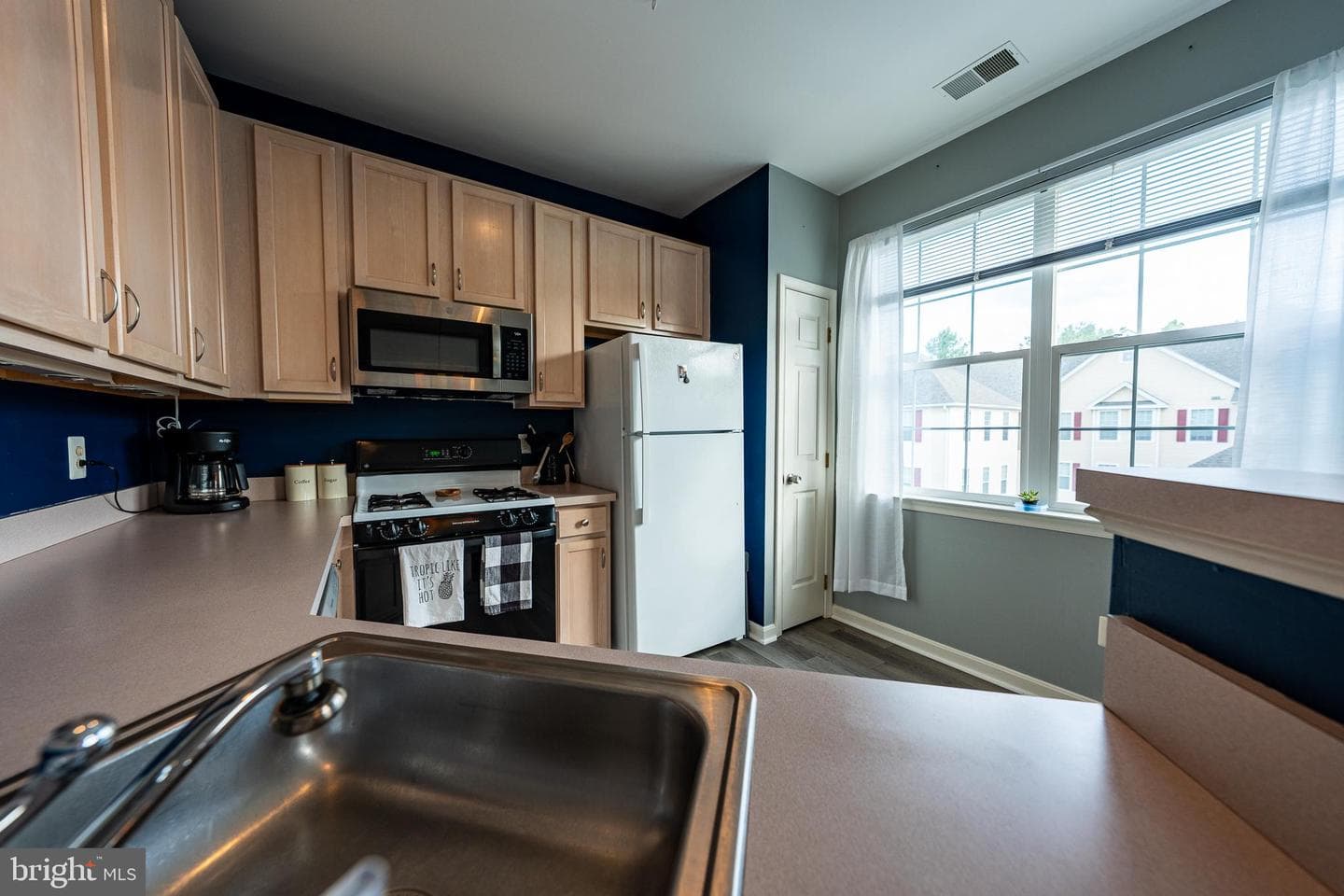 5000 Hollington Drive #301 photo 10
