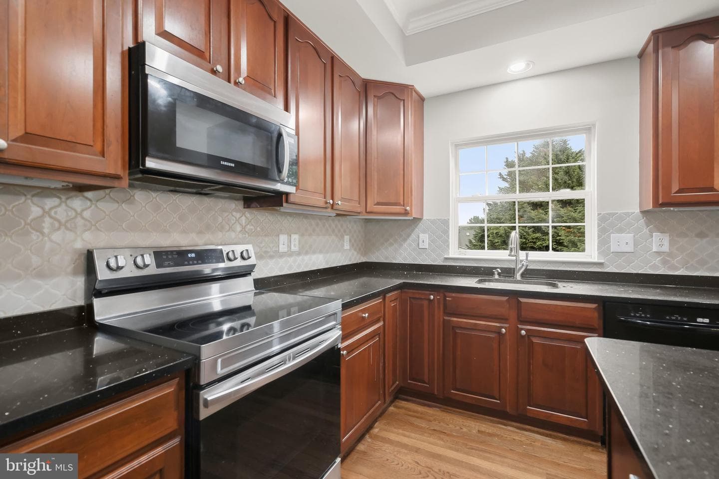 9868 Sherwood Farm Road photo 13
