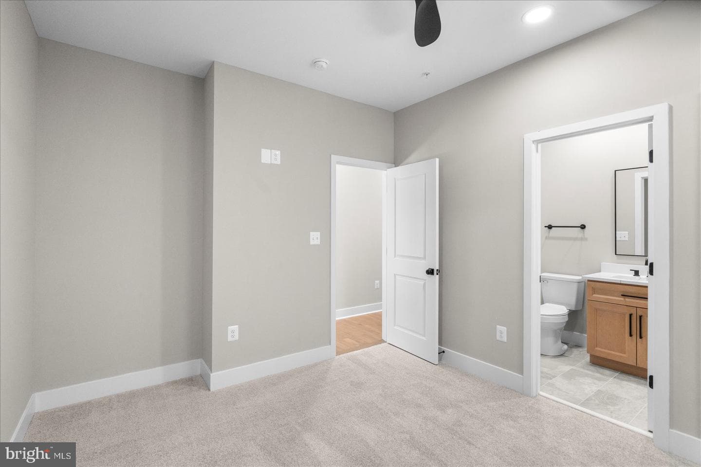 7494 Rossville Boulevard photo 28