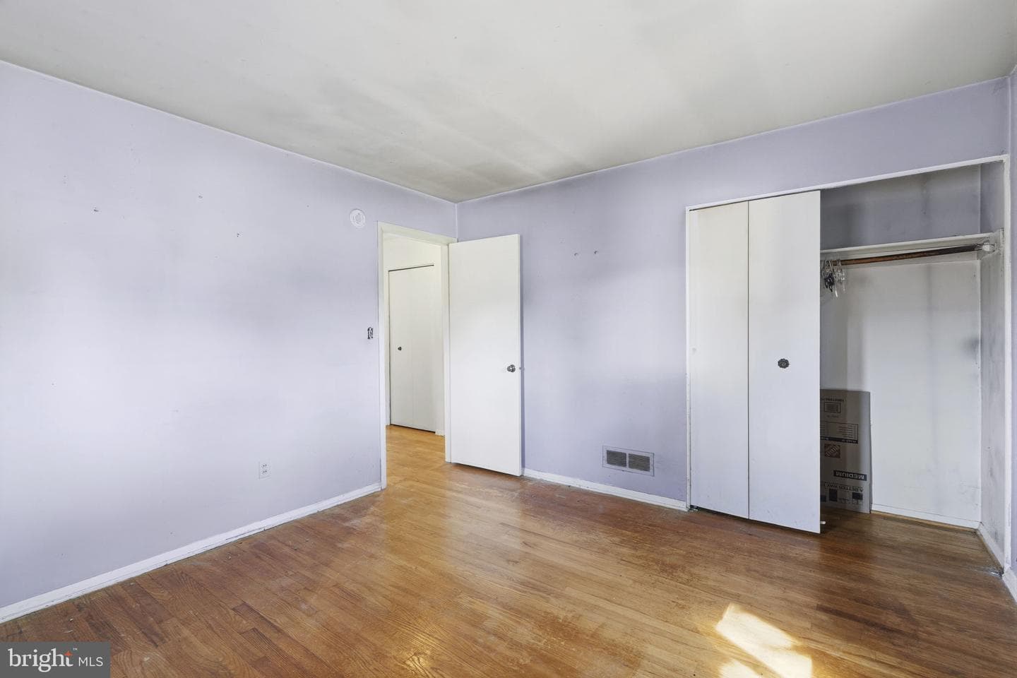 3215 Woodside Avenue photo 12