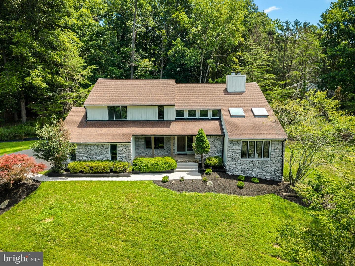 2318 Shaded Brook Drive photo 77