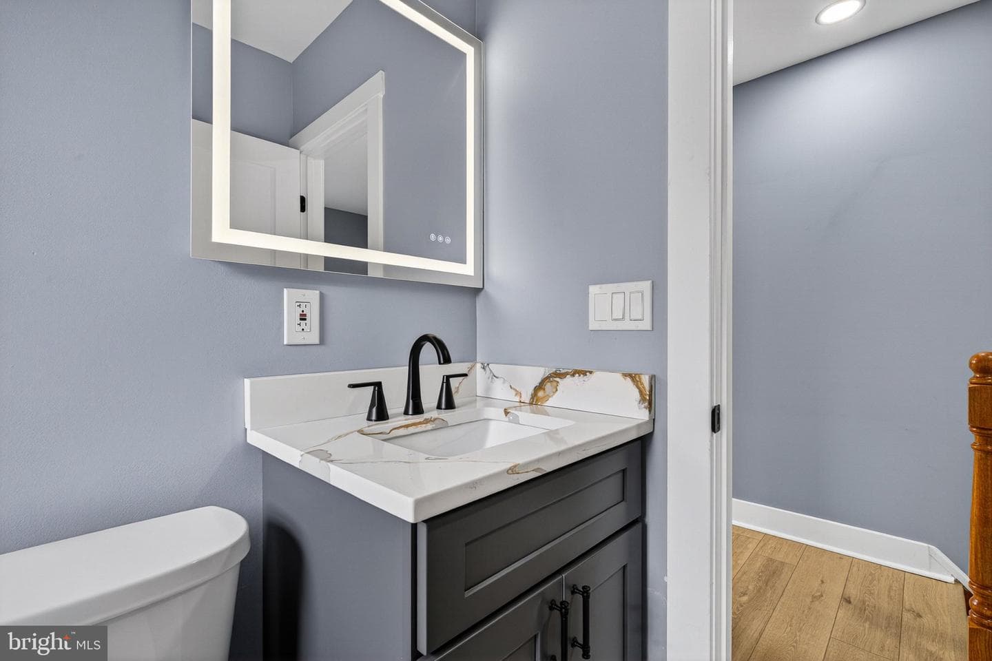 262 Colgate photo 33