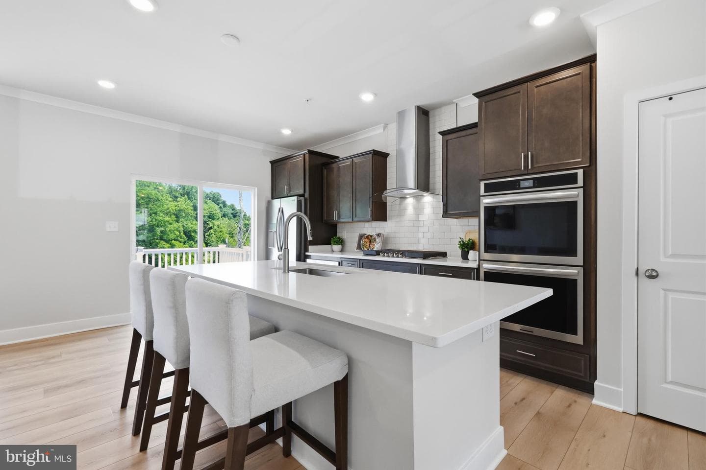 2403 Woodlands Road photo 11