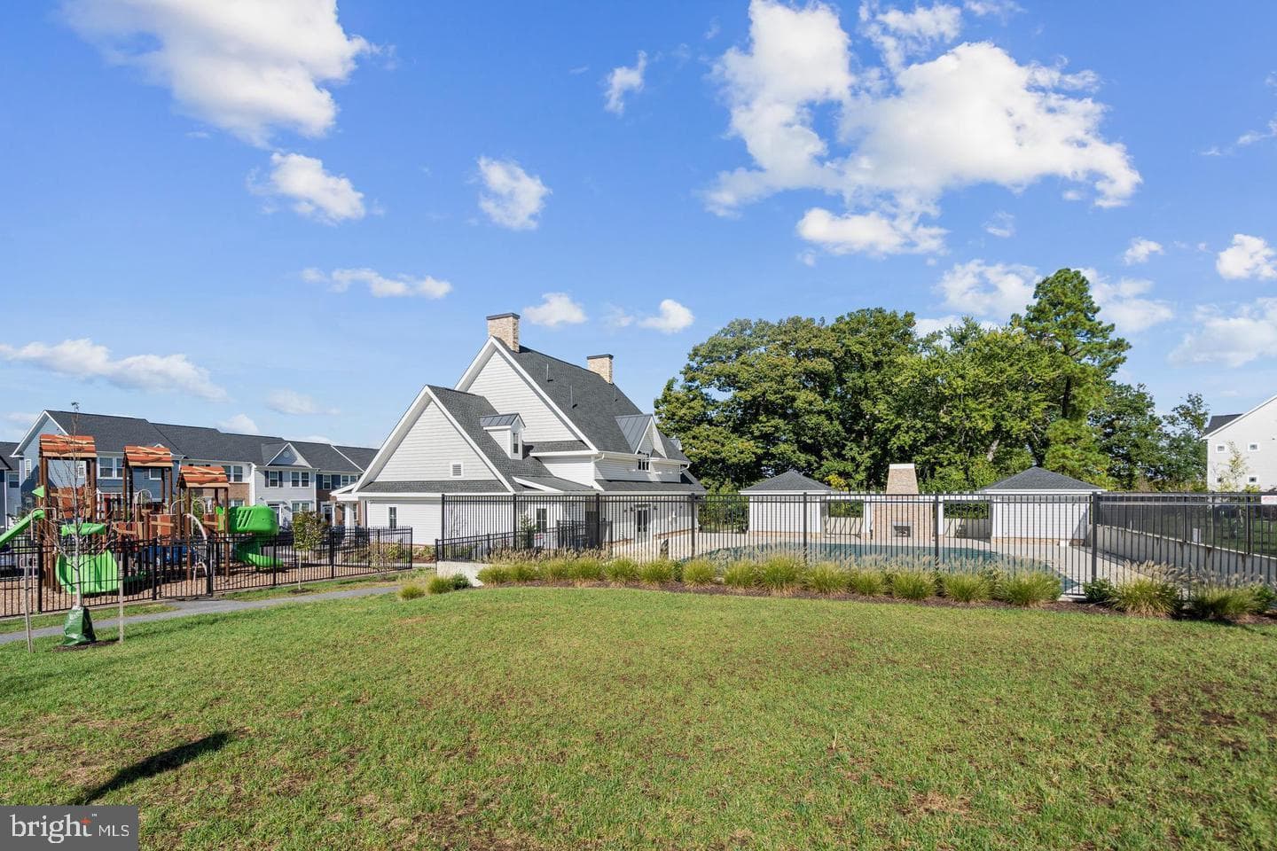 2403 Woodlands Road photo 55