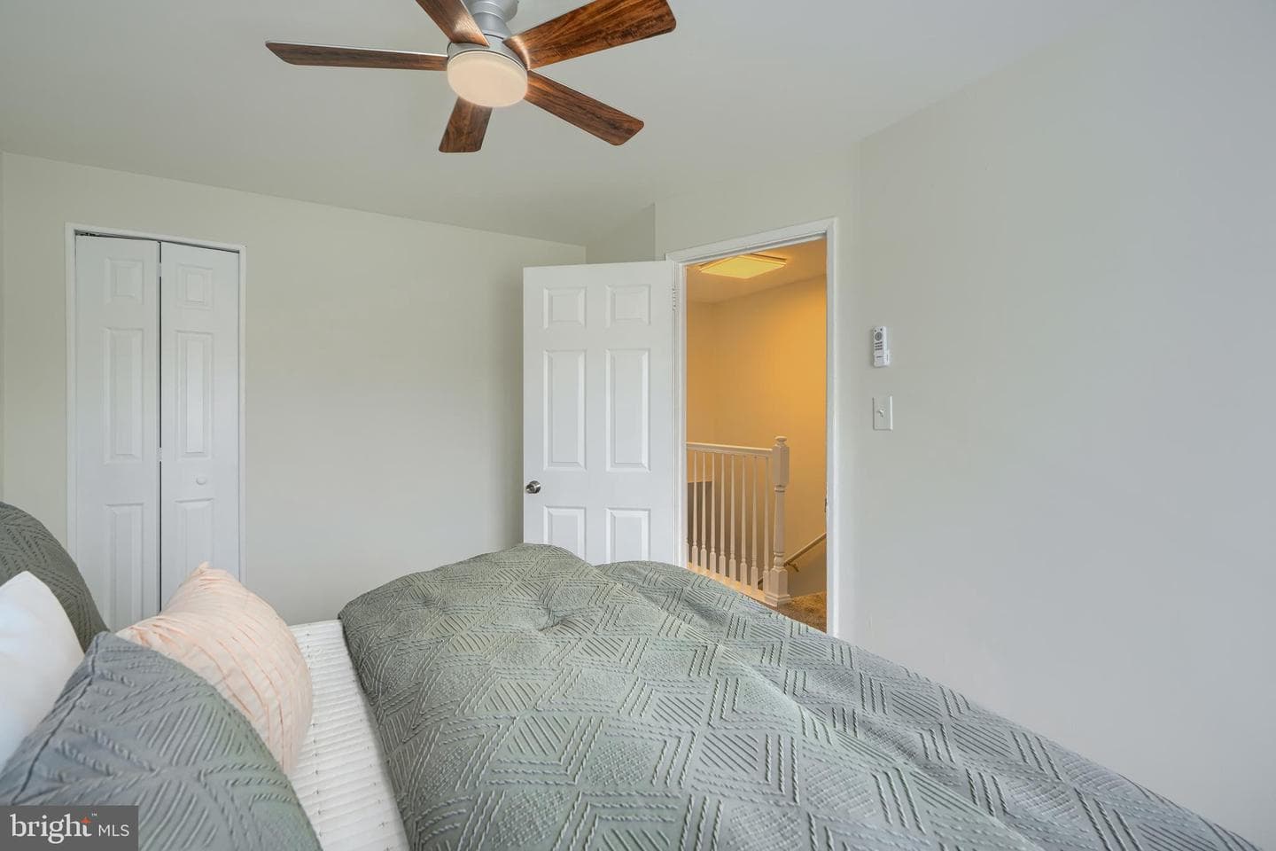 2058 Larkhall Road photo 16