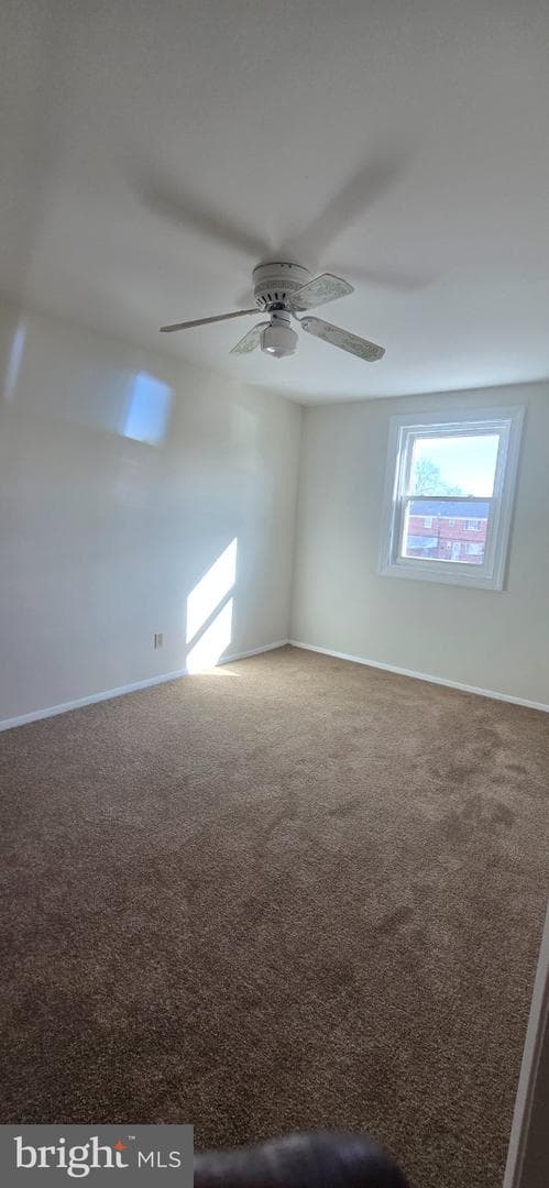 1031 Foxwood Ln photo 12