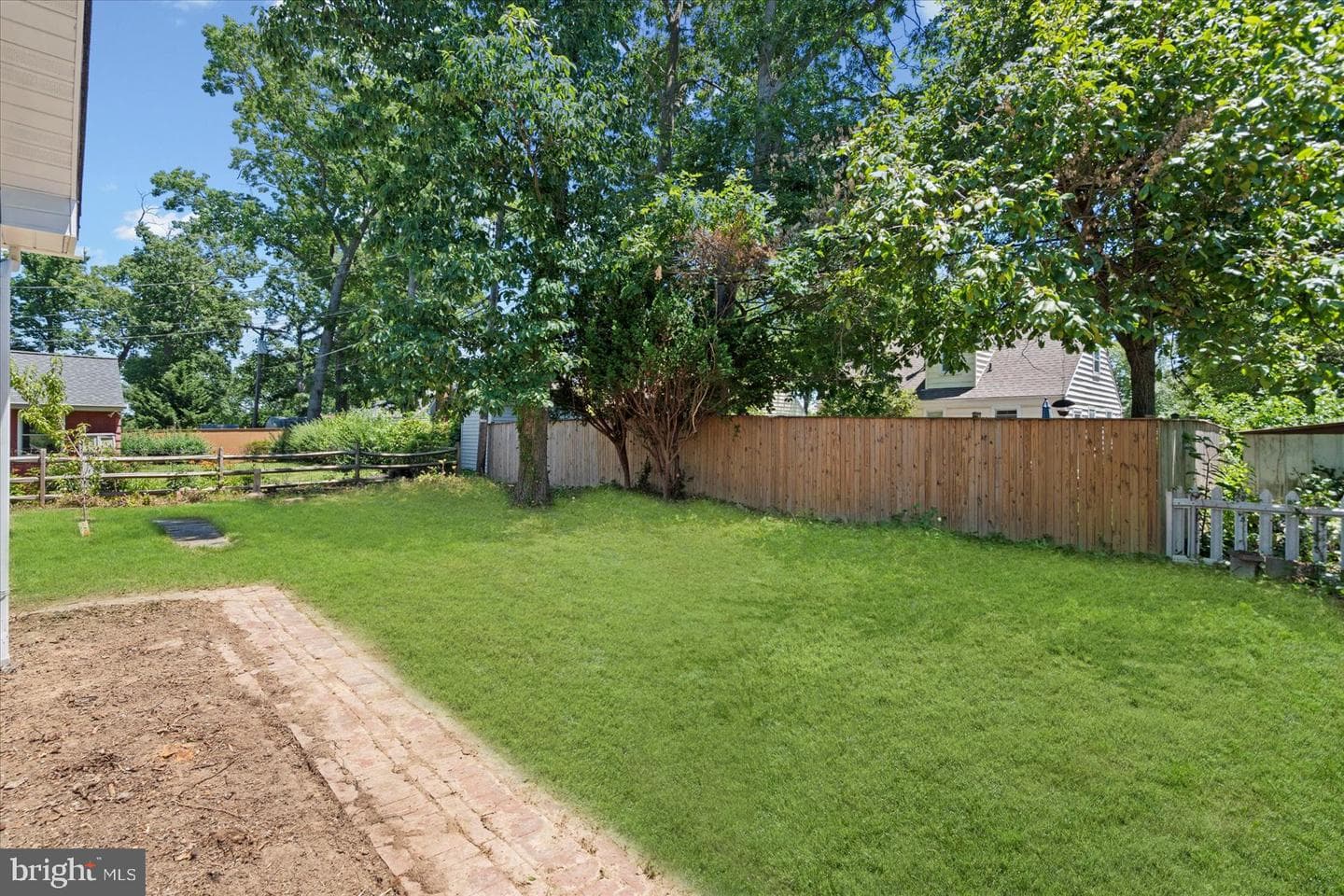 1815 Dunwoody Road photo 43