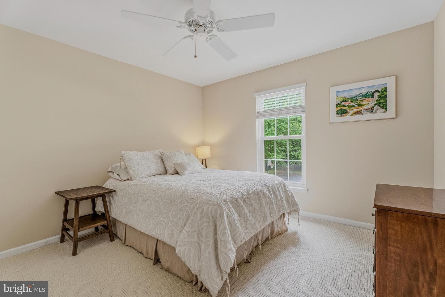 37 Farnham Way photo 26