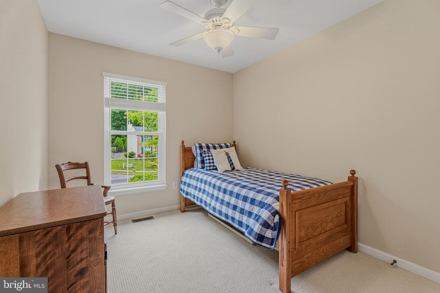 37 Farnham Way photo 28