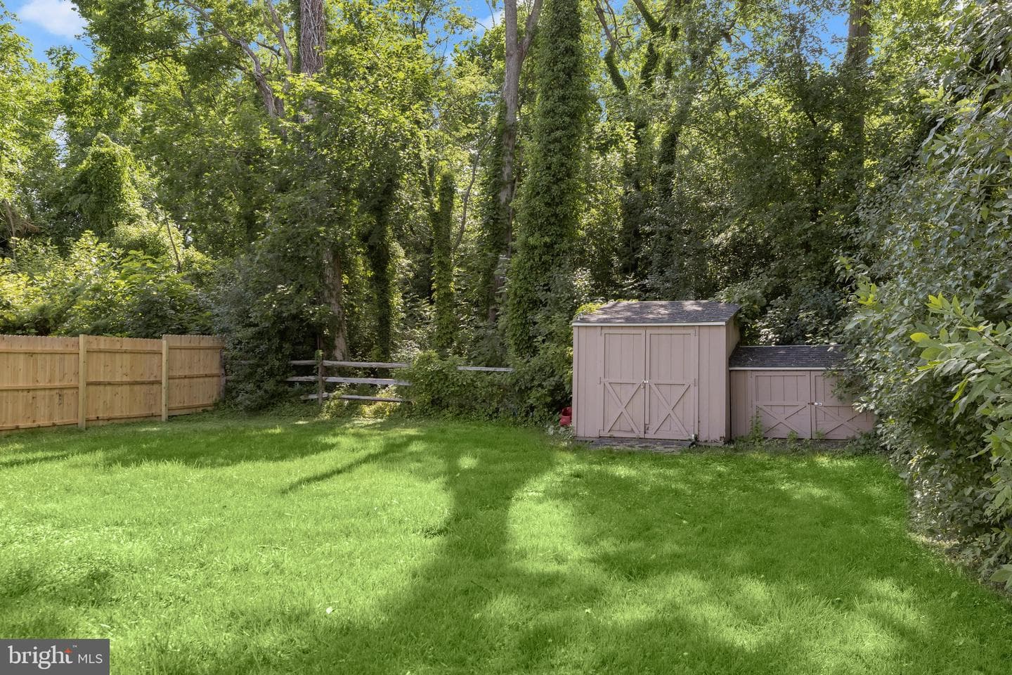 1429 Front Avenue photo 30