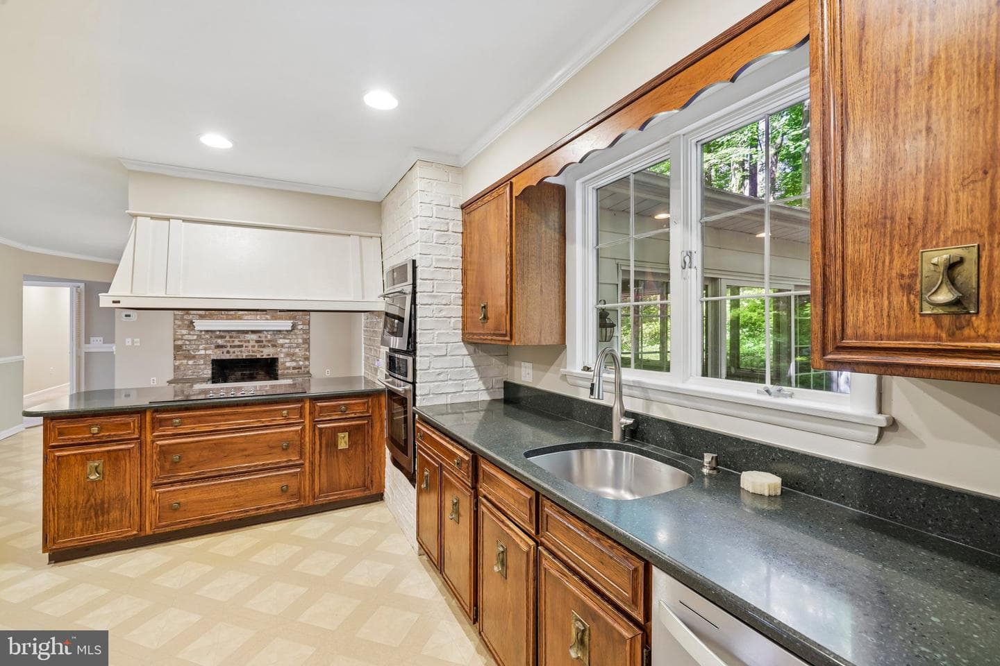 11124 Old Carriage Road photo 20