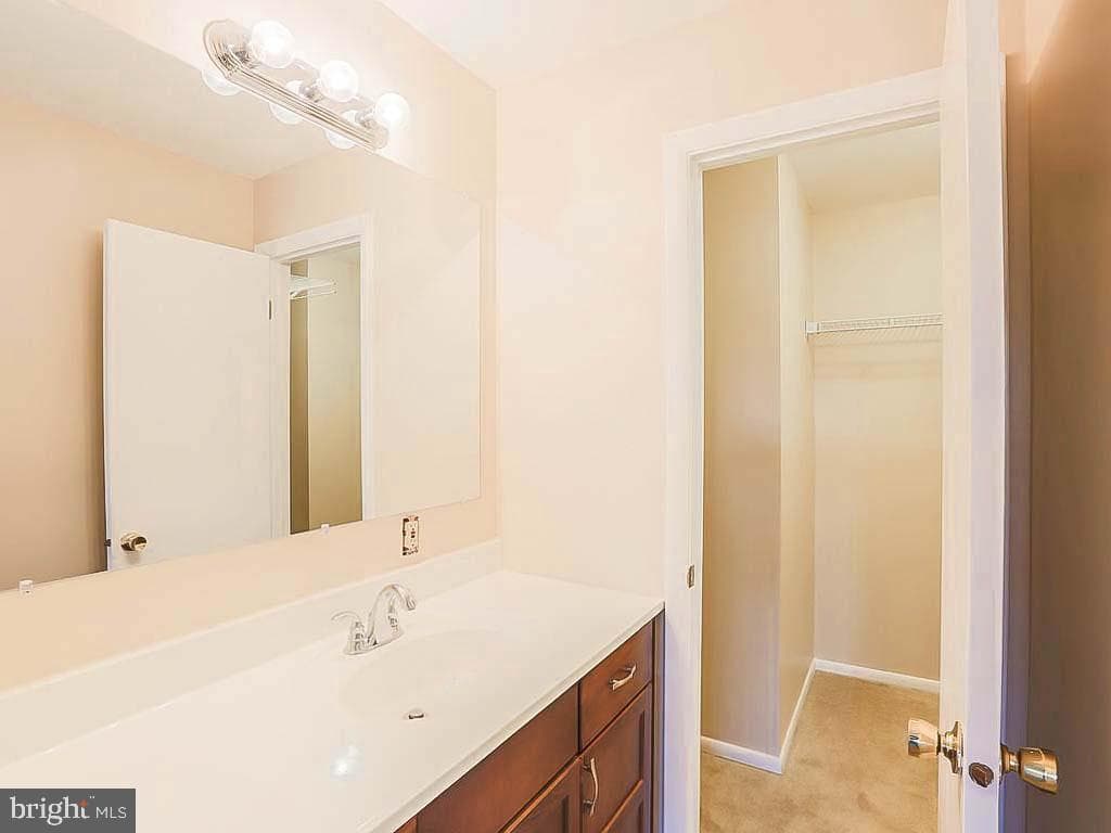 78 Ashlar Hill Ct # 1 photo 15