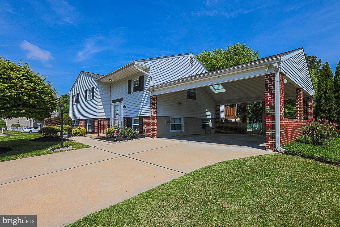 9106 Sandra Park Road photo 3
