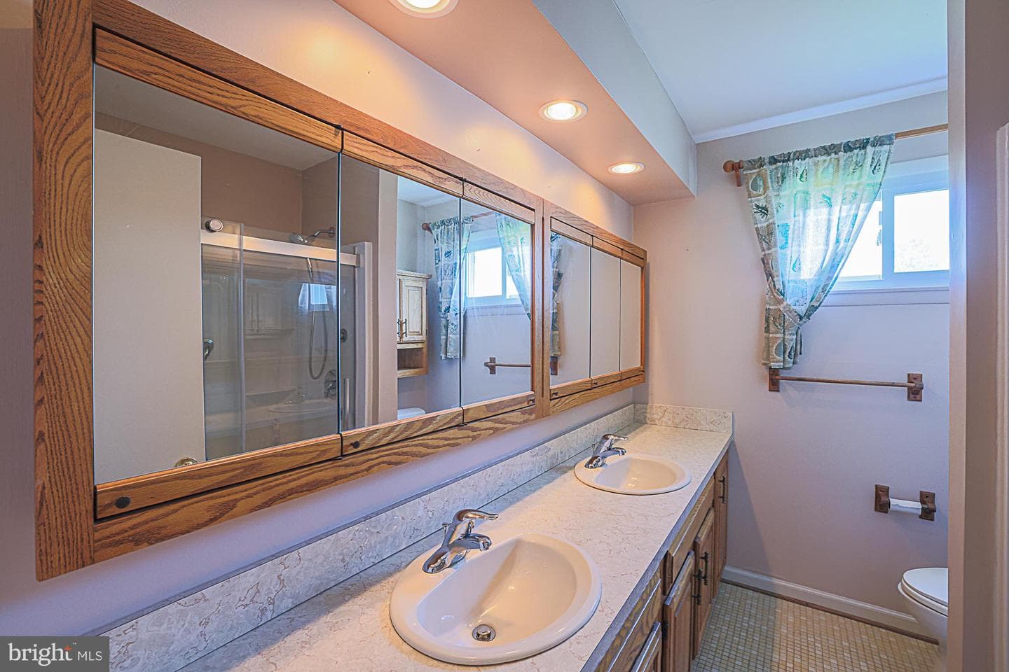 9106 Sandra Park Road photo 33