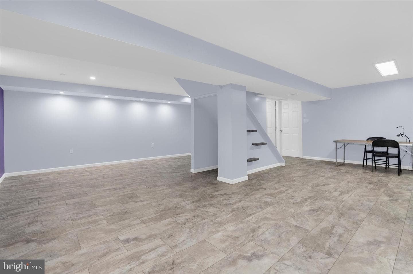 331 Bryanstone Road photo 32