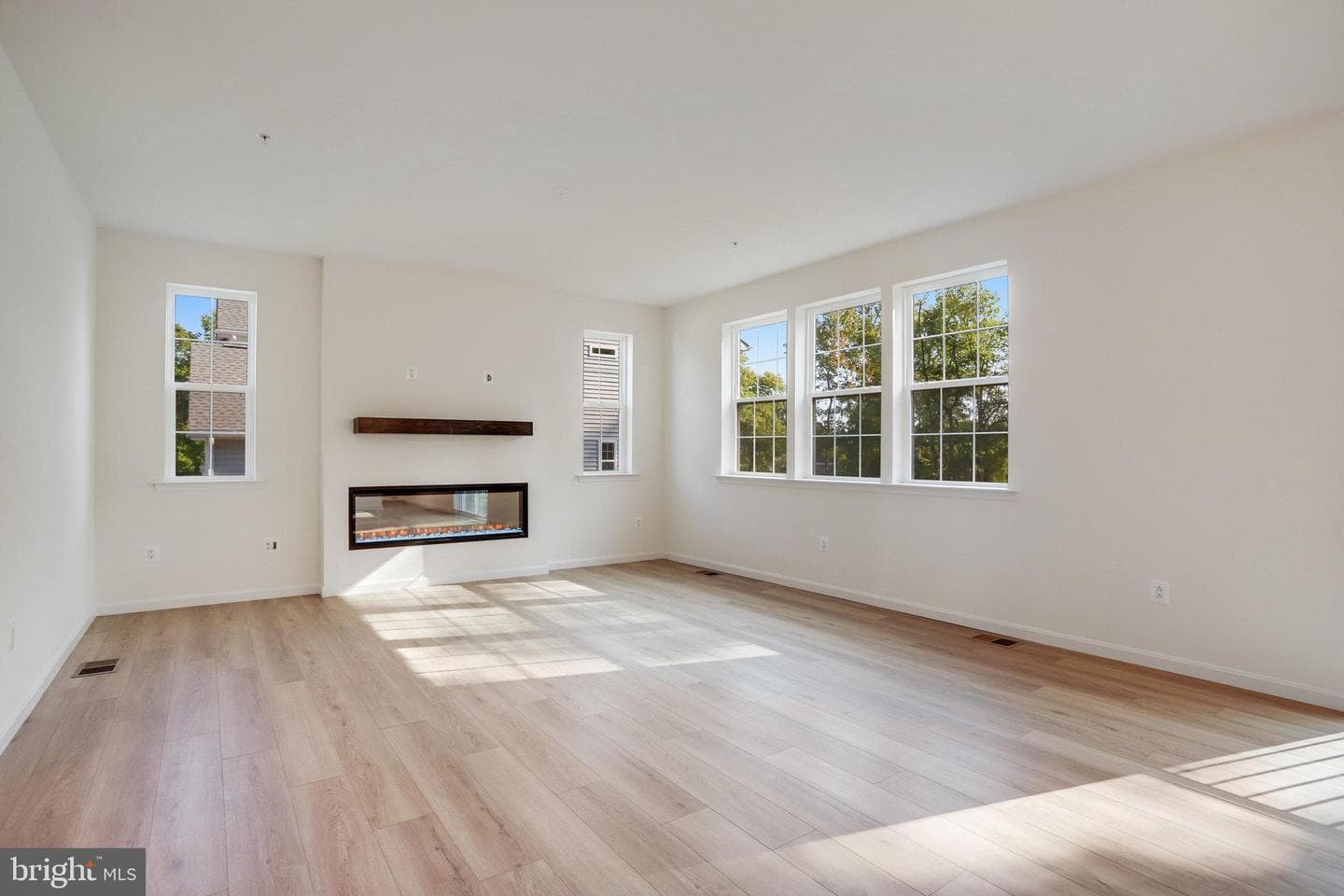 5715 Charlies Way photo 14