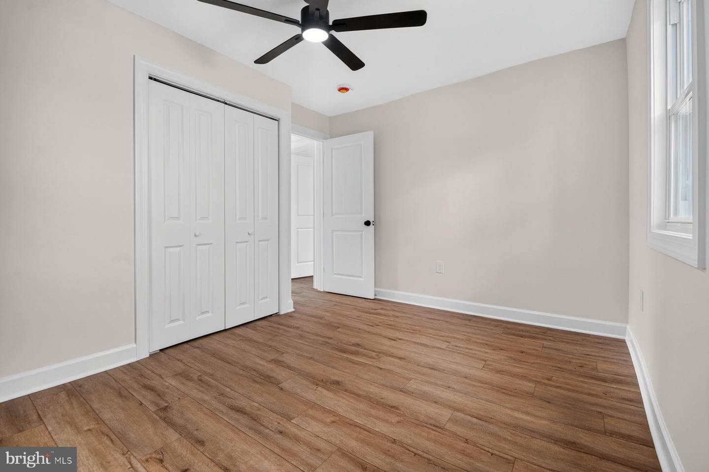 27 Glenwood Avenue photo 19