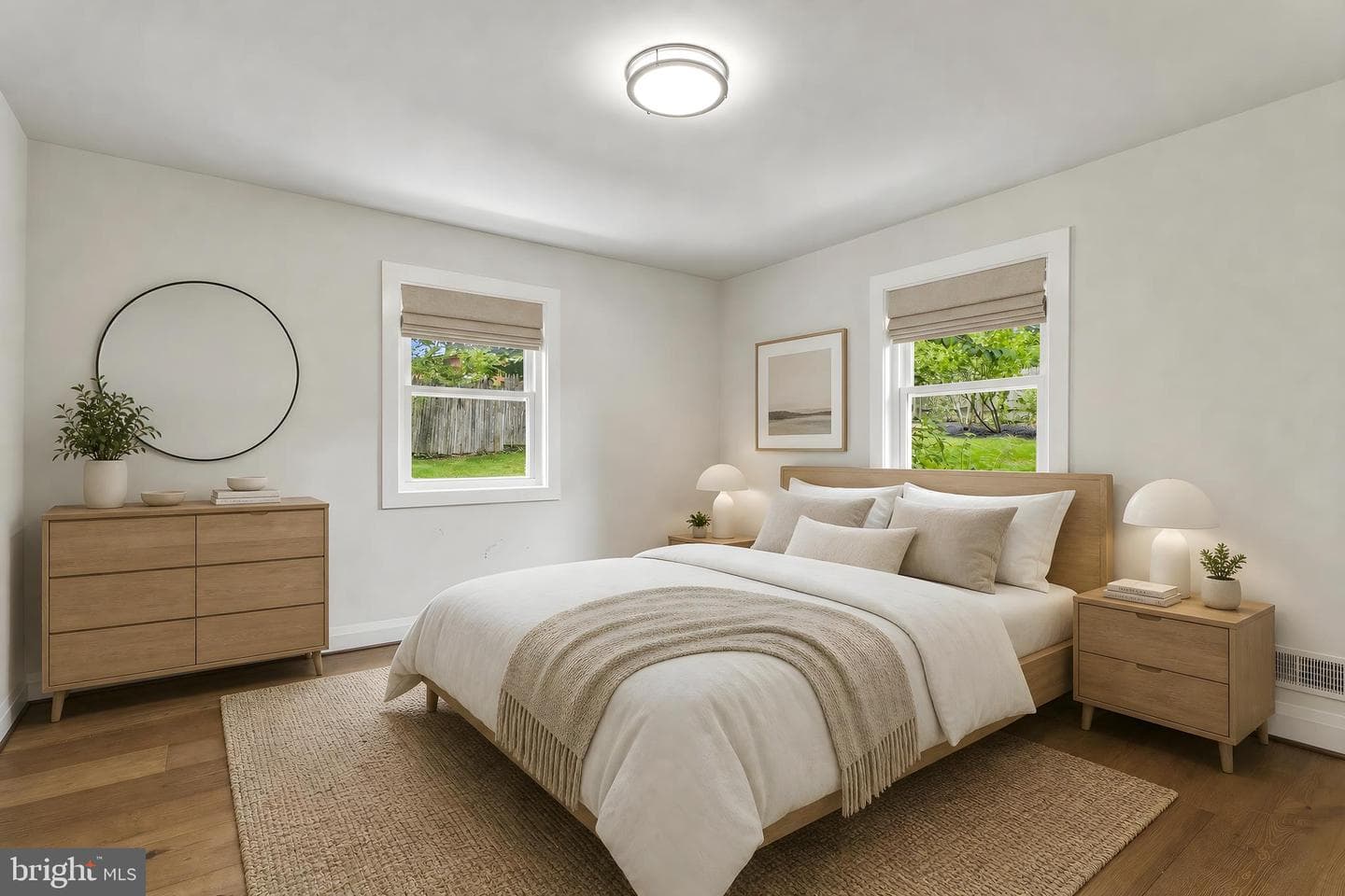 908 Stevenson photo 20