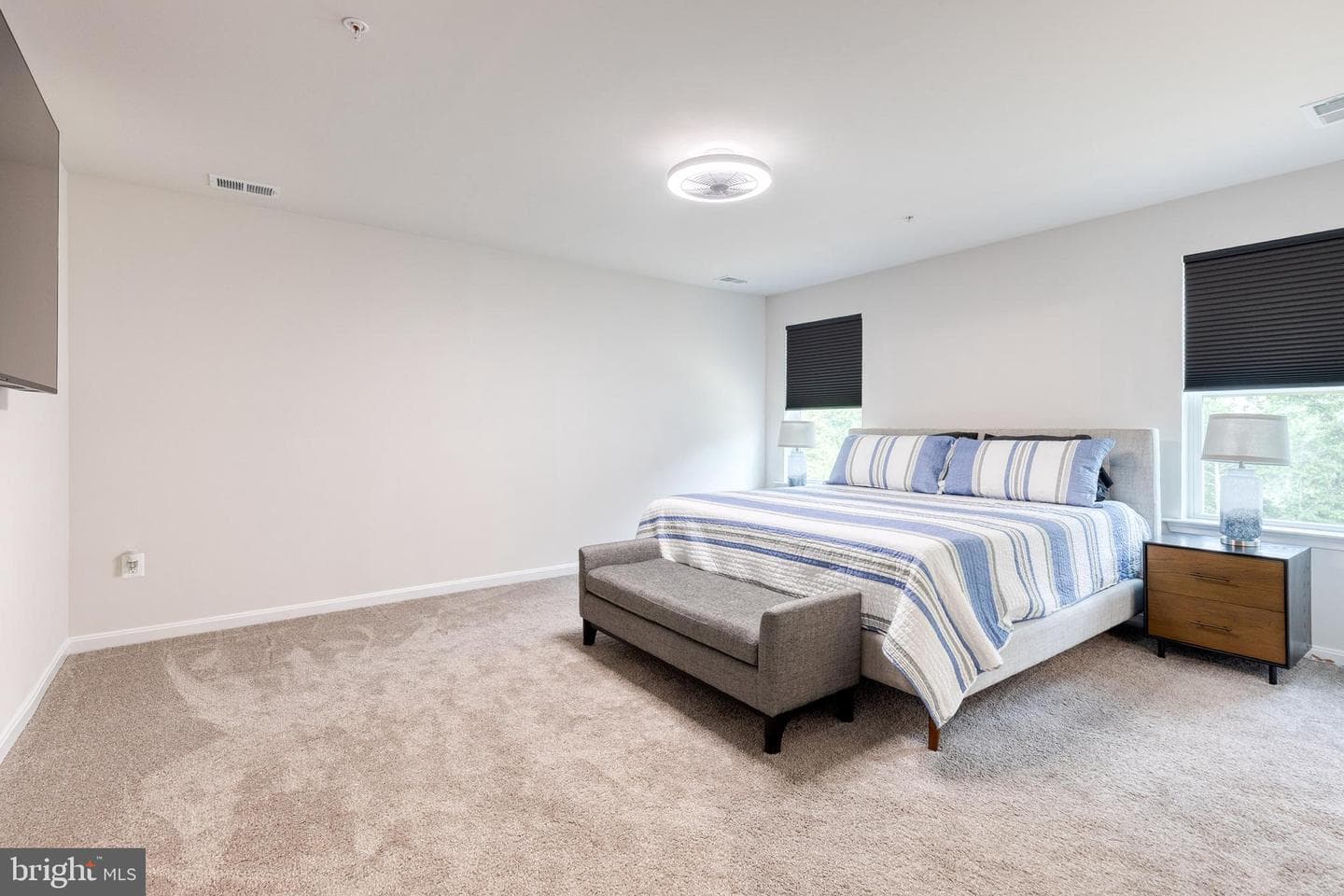 5701 Charlies Way photo 27