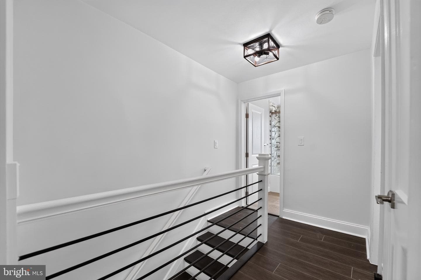 2128 Redthorn photo 19