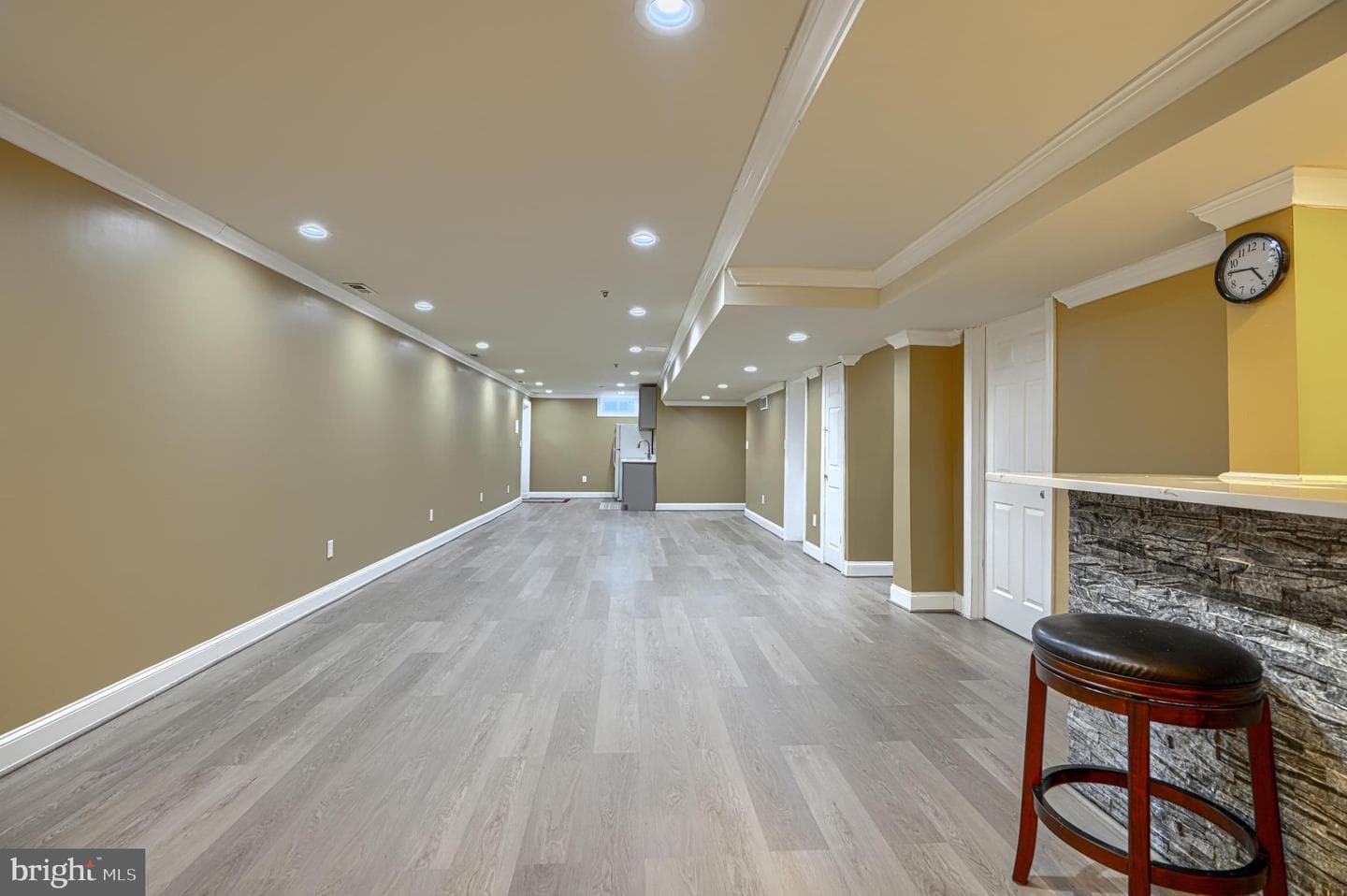 516 Lafayette Avenue photo 27