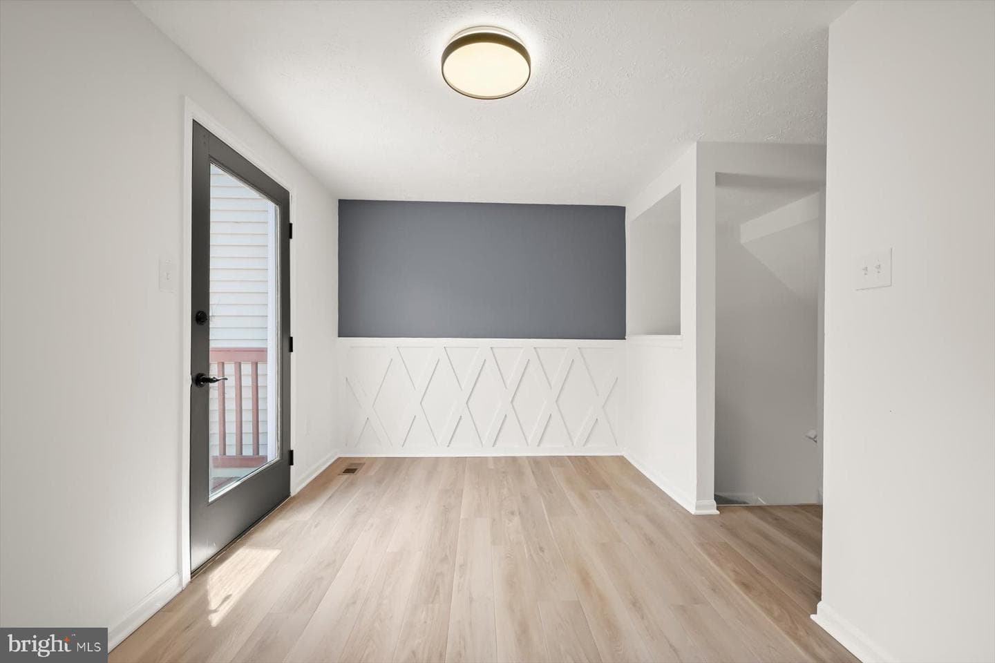 7833 Paddock Way photo 15