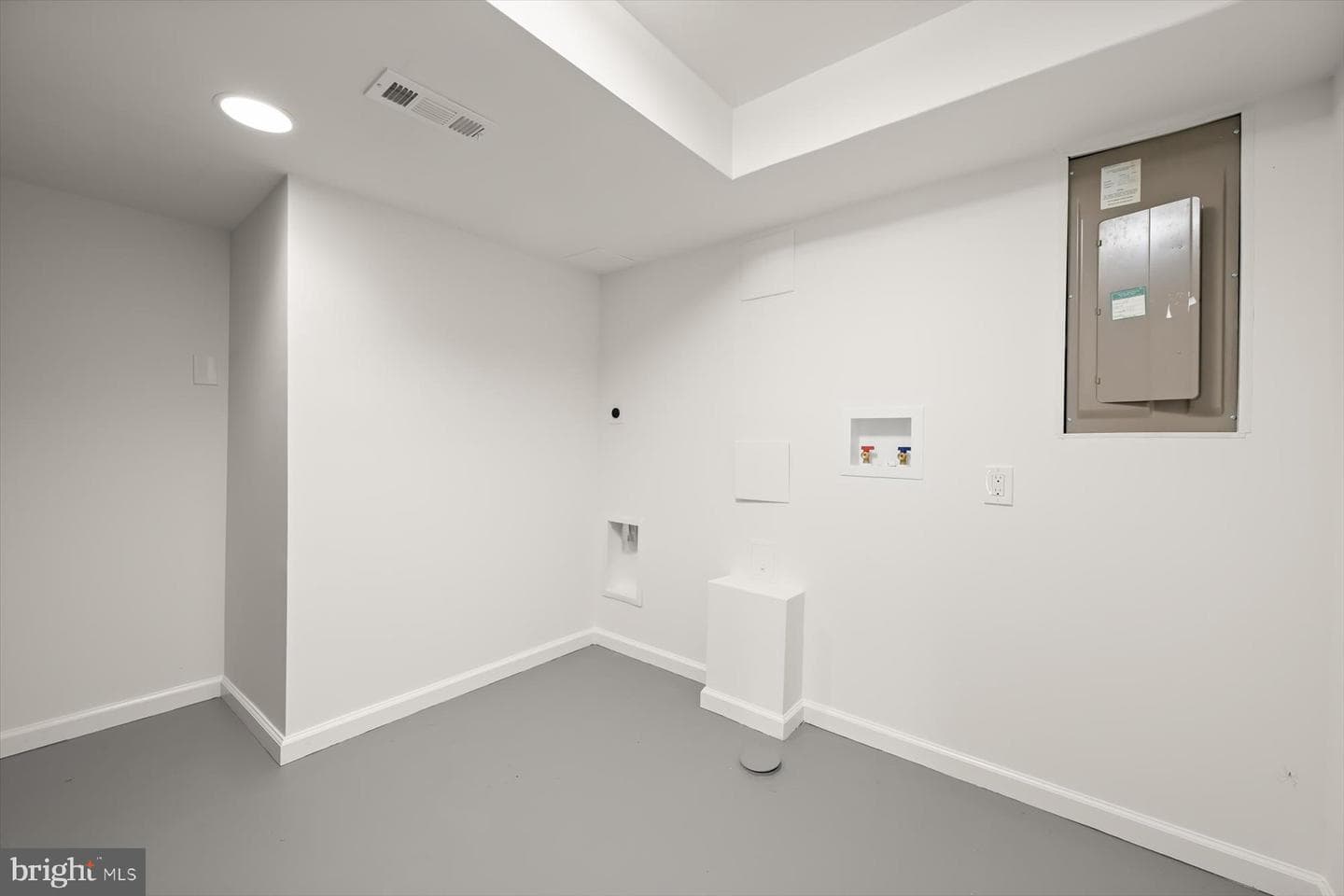 7833 Paddock Way photo 31
