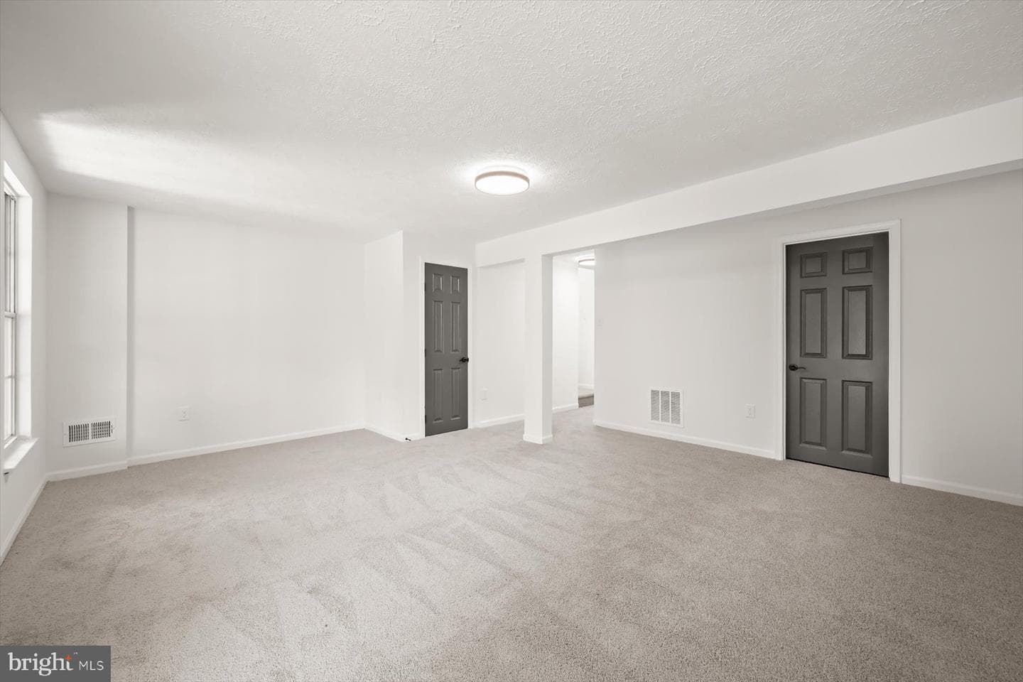 7833 Paddock Way photo 33